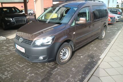 VW Caddy 142.450 km 13.900 &euro; Lübeck 23558