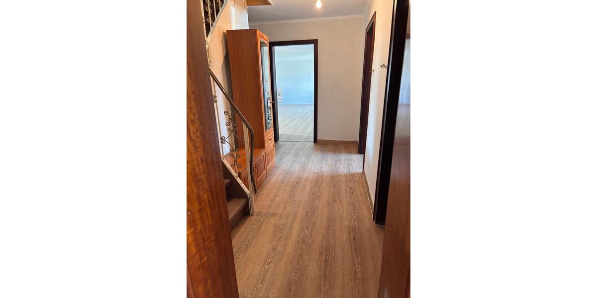 Einfamilienhaus Lübeck Sankt Lorenz Nord - 5 Zimmer, 228 m&sup2;, 520.000&euro; | Angebot:26211232