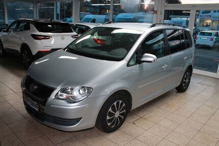 VW Touran 82.945 km 6.990 &euro; Bad Oldesloe 23843