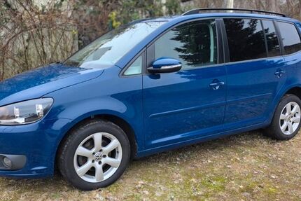 VW Touran 231.905 km 6.799 &euro; Lübeck 23566