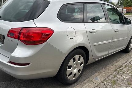 Opel Astra 197.000 km 2.900 &euro; Lübeck 23560