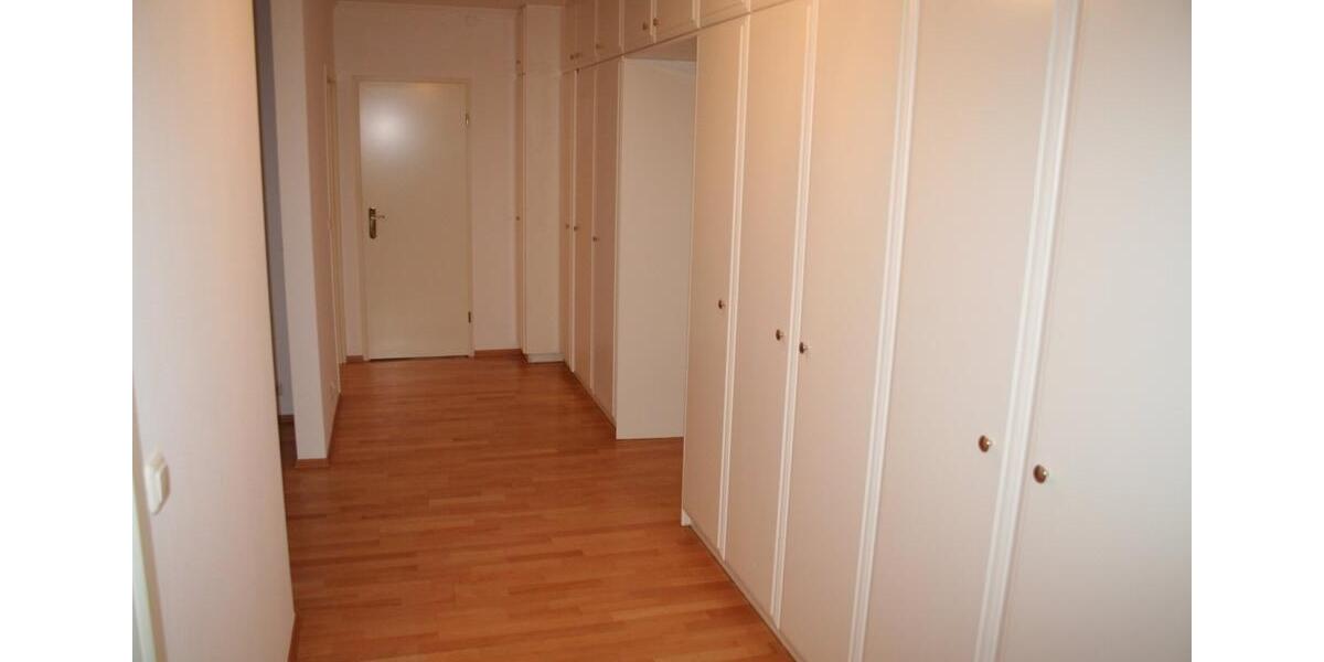Etagenwohnung Bad Schwartau - 3 Zimmer, 80 m&sup2;, 269.000&euro; | Angebot:26592057