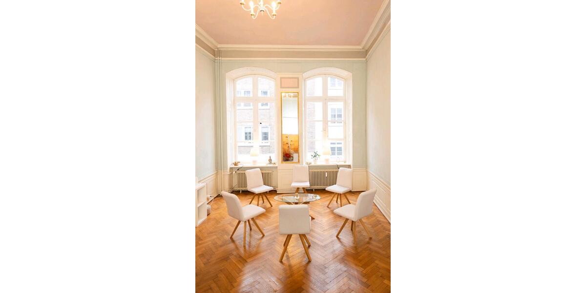 Raum Innenstadt für TherapieCoachingKleingruppenWorkshops etc zimmer