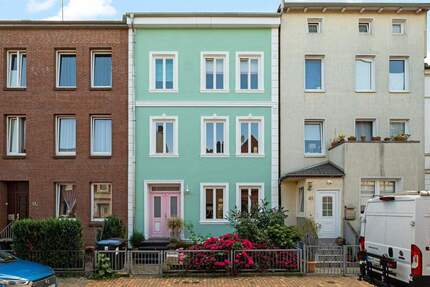 Historisches Stadthaus mit Seele - liebevoll saniert, zentral in Lübeck, bezugsfertig schön 6 zimmer