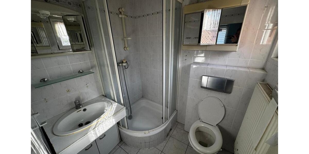 Einfamilienhaus Lüdersdorf - 15 Zimmer, 210 m&sup2;, 295.000&euro; | Angebot:26018777