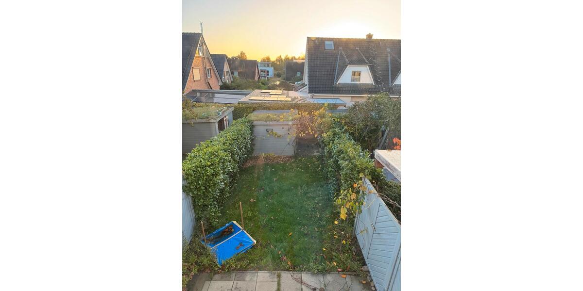 Reihenhaus Lübeck Sankt Jürgen - 2.5 Zimmer, 115 m&sup2;, 1.750&euro; | Angebot:27737917