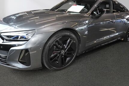 Audi e-tron GT 26.700 km 68.880 &euro; Lübeck 23556