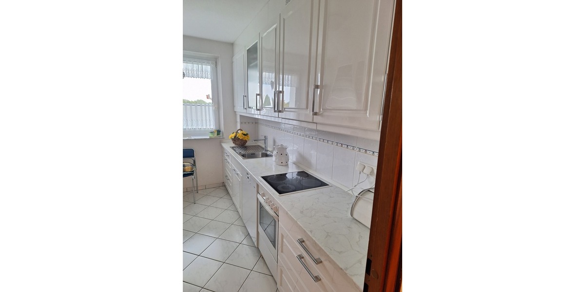 Gemütliche Wohnung in der 4. Etage; 23560 HL- Moisling 3 zimmer