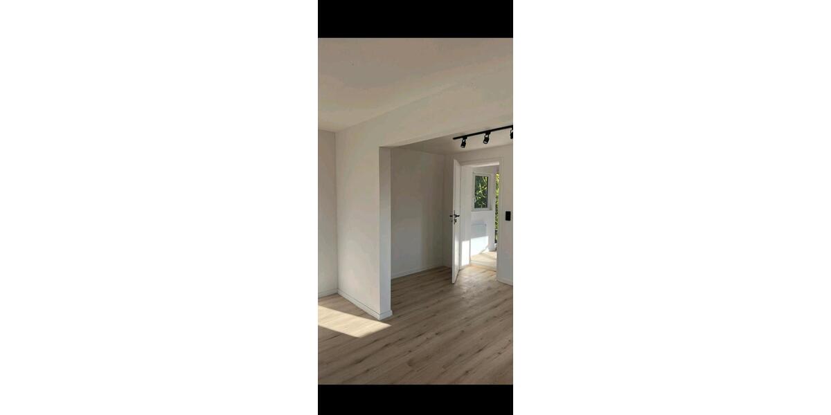 Einfamilienhaus Ratzeburg - 9 Zimmer, 100 m&sup2;, 399.000&euro; | Angebot:24813230