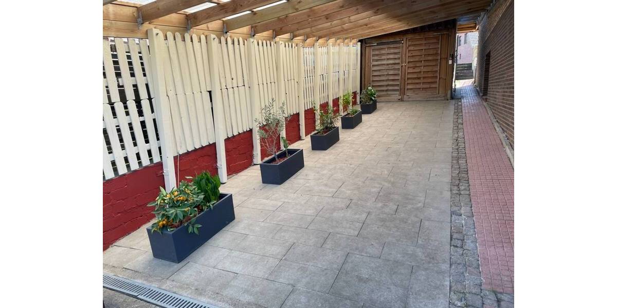 Mehrfamilienhaus, Wohnhaus Barnitz - 7 Zimmer, 245 m&sup2;, 597.000&euro; | Angebot:25043314