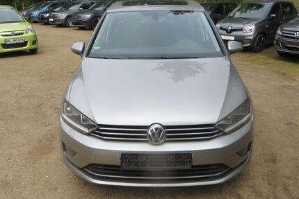 VW Golf 21.500 km 5.800 &euro; Lübeck 23568