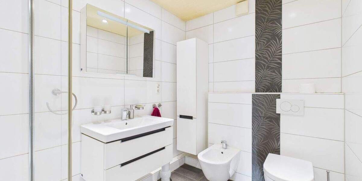 Etagenwohnung Bad Schwartau - 3 Zimmer, 91 m&sup2;, 298.000&euro; | Angebot:25701259