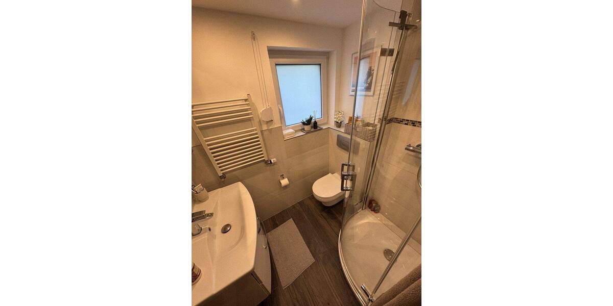 Reihenmittelhaus Lübeck Kücknitz - 4 Zimmer, 83 m&sup2;, 289.000&euro; | Angebot:26885886