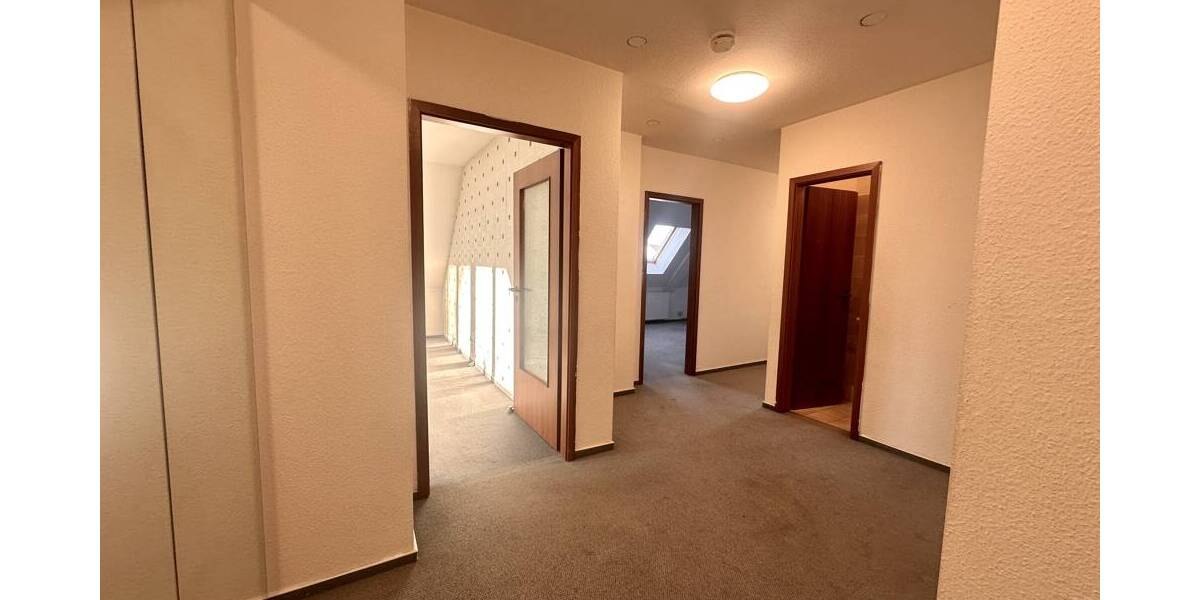 Etagenwohnung Ahrensbök - 3 Zimmer, 94 m&sup2;, 158.000&euro; | Angebot:26018414