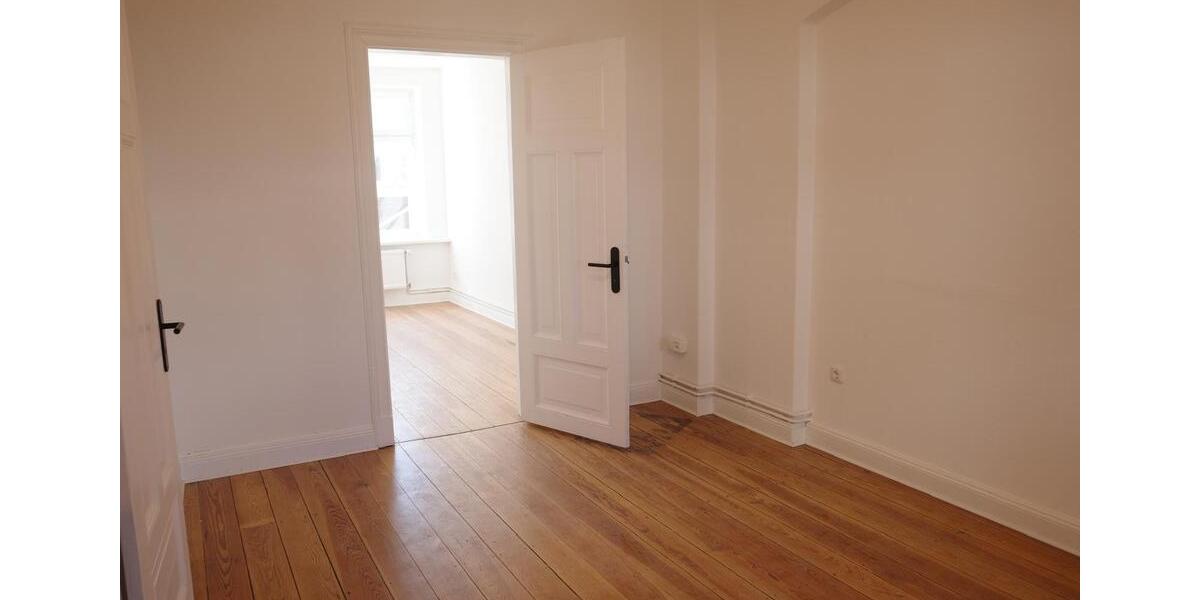 Hochparterre Lübeck Sankt Lorenz Nord - 2 Zimmer, 36 m&sup2;, 576&euro; | Angebot:26661671