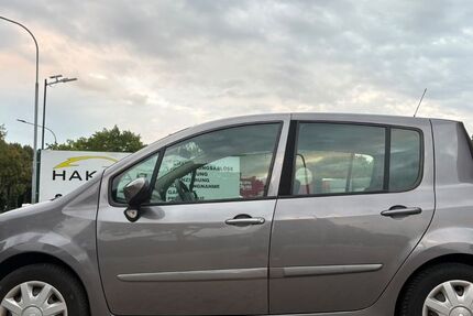 Renault Modus 51.500 km 4.490 &euro; Lübeck 23556