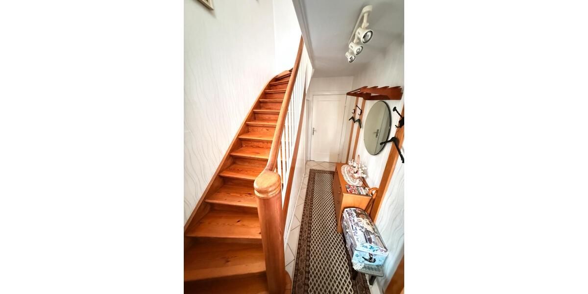 Reihenhaus Lübeck Kücknitz - 4 Zimmer, 95 m&sup2;, 245.000&euro; | Angebot:26072196