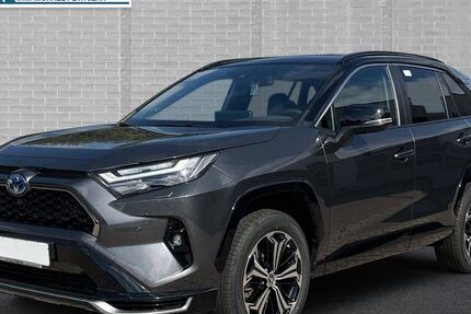 Toyota RAV 4 15.778 km 59.590 &euro; Lübeck 23566