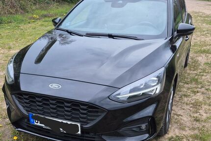 Ford Focus 142.000 km 9.999 &euro; Tremsbüttel 22967