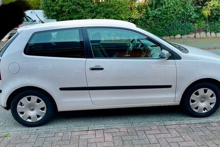 VW Polo 175.000 km 1.800 &euro; Kükels 23829