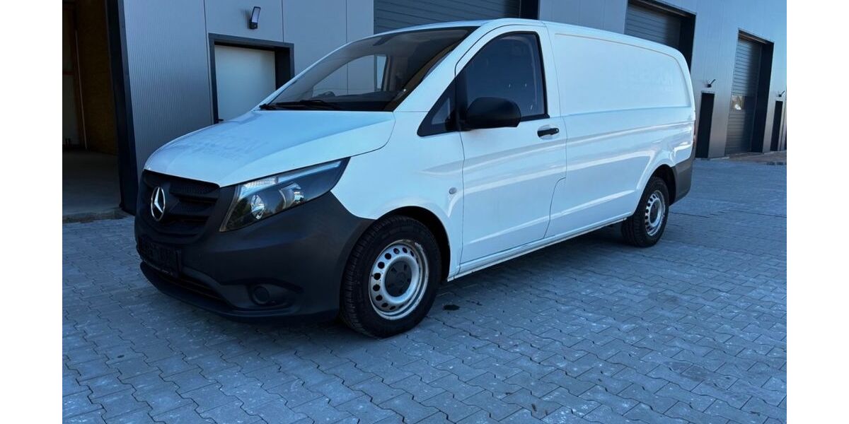 Mercedes-Benz Vito 210.000 km 8.200 &euro; Lübeck 23568