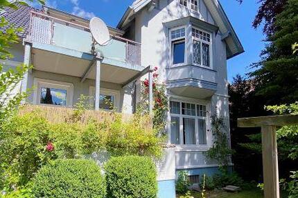 Haus Bad Schwartau - 9 Zimmer, 296 m&sup2;, 804.000&euro; | Angebot:26791119