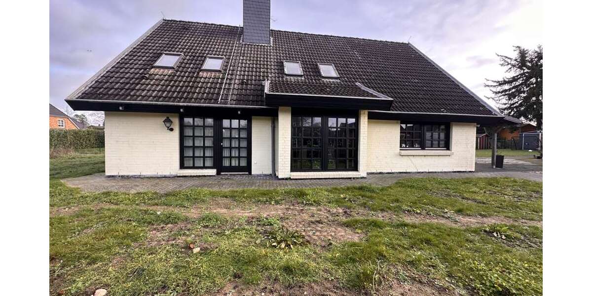 Haus zum Kaufen in Ahrensbök 495.000 € 180 m² 4 zimmer