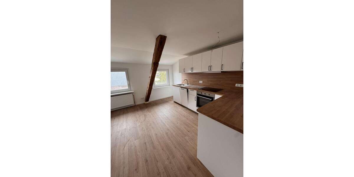 Etagenwohnung Neustadt i. H. - 4 Zimmer, 120 m&sup2;, 1.300&euro; | Angebot:25880484