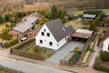 Haus Süsel - 4 Zimmer, 100 m&sup2;, 360.000&euro; | Angebot:26804917