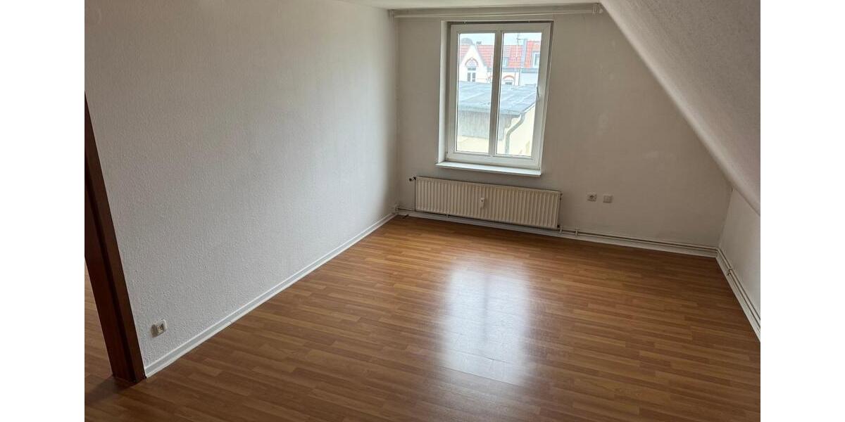 2-Zimmer-Altbauwohnung in der Innenstadt zu vermieten 2 zimmer