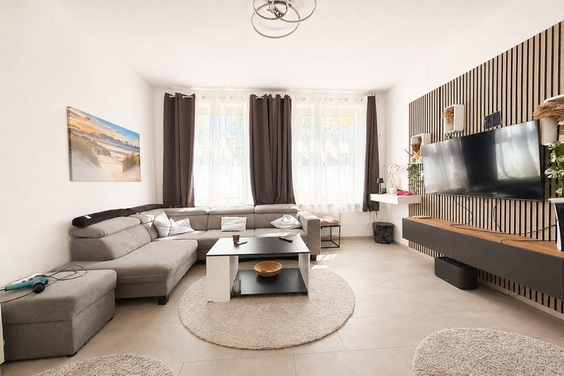 Wohnhaus + Gästehaus mit großen Grundstück in Feldrandlage! Nur 15 Minuten bis zur Ostsee! - Doppelhaushälfte Ahrensbök | Angebot:26495860
