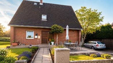 Haus Ahrensbök - 7 Zimmer, 145 m&sup2;, 339.000&euro; | Angebot:26750521