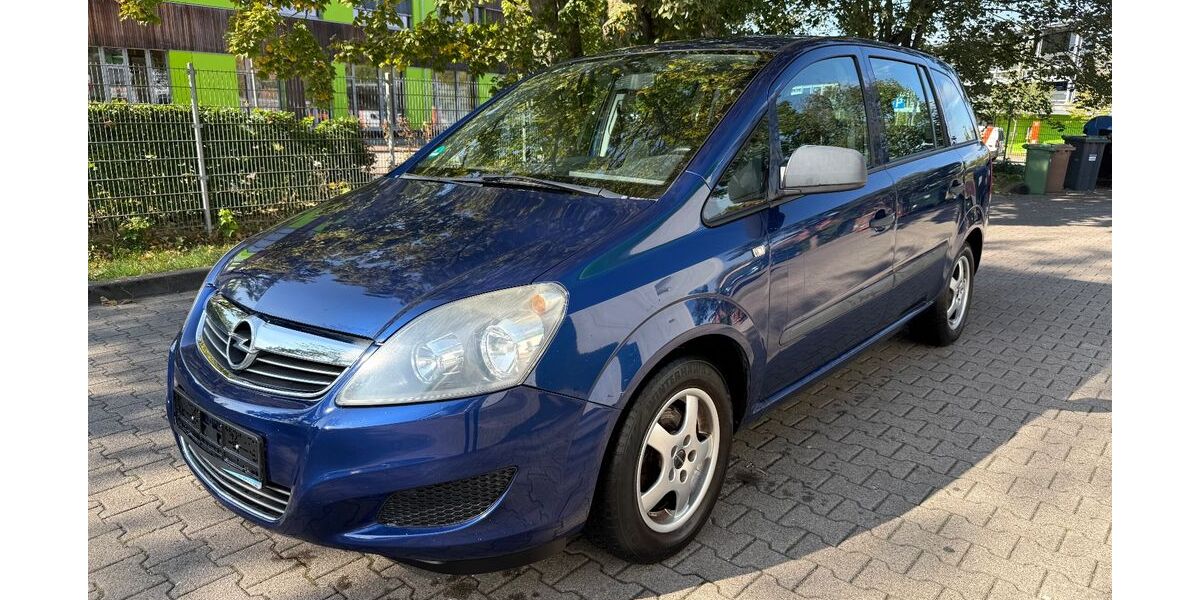 Opel Zafira 113.000 km 3.499 € Lübeck 23560