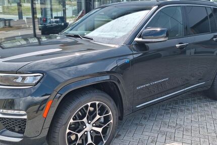 Jeep Grand Cherokee 5.700 km 68.800 &euro; Ratzeburg 23909