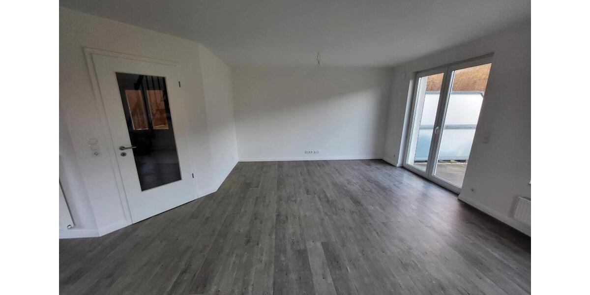 Doppelhaushälfte Scharbeutz - 4 Zimmer, 107 m&sup2;, 1.600&euro; | Angebot:23837964