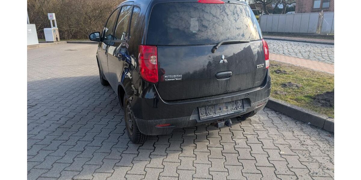 Mitsubishi Colt 205.000 km 1.600 &euro; Dassow 23942