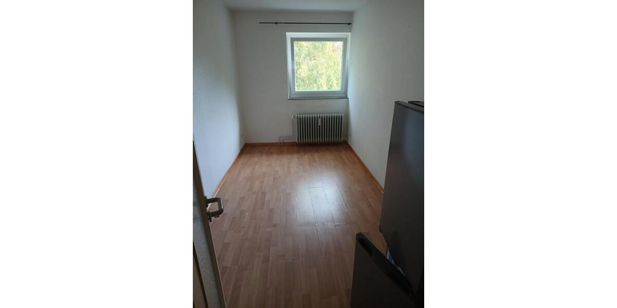Etagenwohnung Lübeck Sankt Lorenz Nord - 2.5 Zimmer, 61 m&sup2;, 160.000&euro; | Angebot:27516821