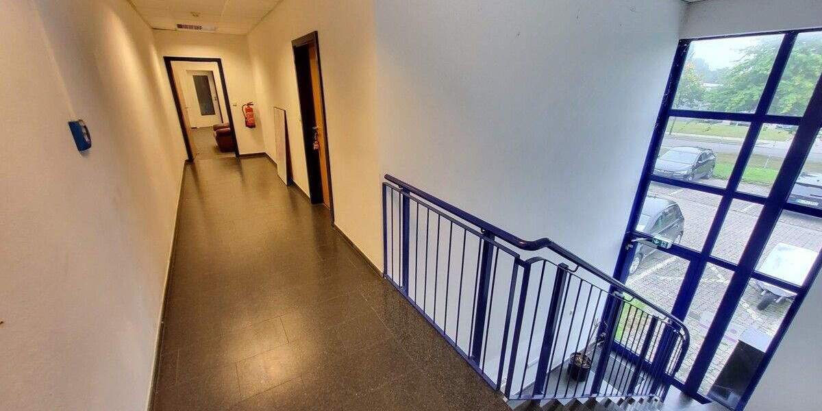 Gewerbeobjekt Lübeck / Sankt Lorenz Nord St. Lorenz Nord - 3 Zimmer, 99 m&sup2;, 600&euro; | Angebot:24790992