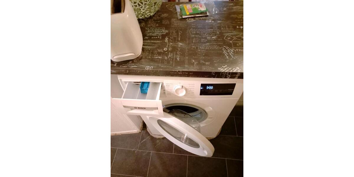 Etagenwohnung Hamberge - 4 Zimmer, 93 m&sup2;, 400&euro; | Angebot:24829550