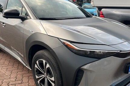 Toyota bZ4X 20.000 km 29.990 € Mölln 23879