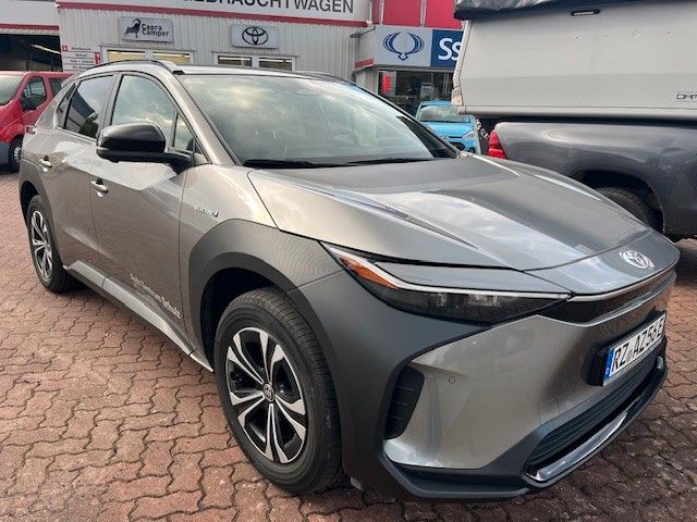 Toyota bZ4X 20.000 km 29.990 € Mölln 23879