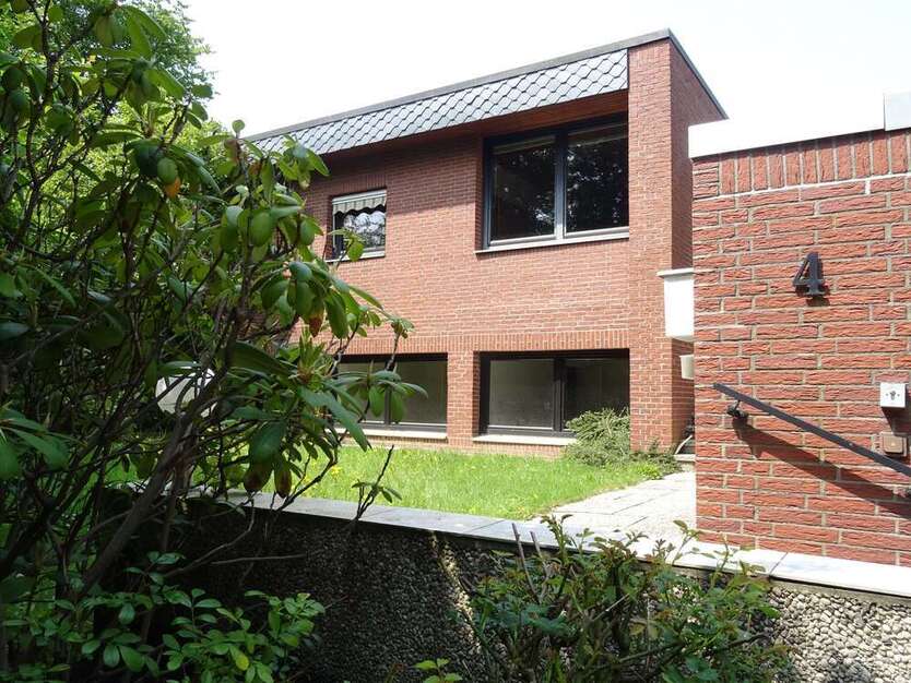 Haus zum Kaufen in Lübeck Groß Steinrade 530.000 € 175 m²