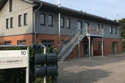 Büro 114 m² (1. OG) mit Stellplätzen und Lagerräumen zimmer