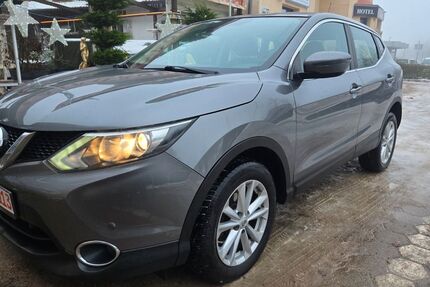 Nissan Qashqai 117.000 km 10.300 &euro; Lübeck 23568