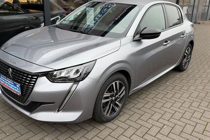 Peugeot 208 53.300 km 14.690 &euro; Bad Segeberg 23795