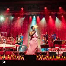 Max and Friends are coming to town! - A glamorous swinging & soulful Christmas! 05.12.2026 Musik- und Kongresshalle Lübeck
