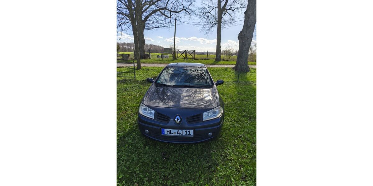 Renault Megane 165.000 km 1.500 &euro; Lübeck 23556