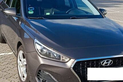 Hyundai i30 136.000 km 10.600 &euro; Lübeck 23554