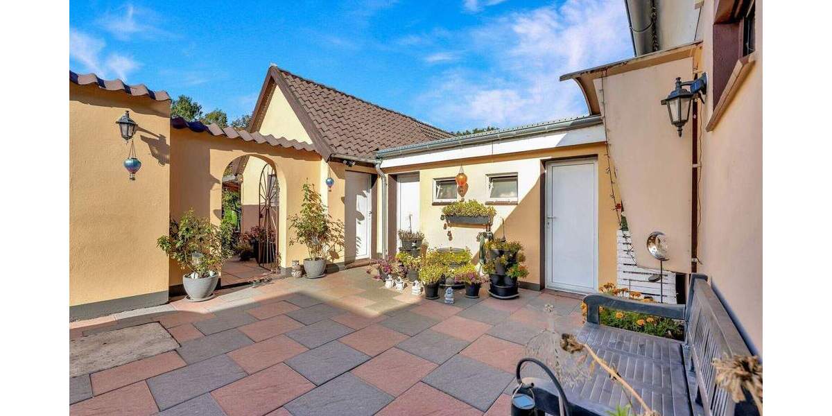 Kleinod auf großzügigem Sonnengrundstück 3 zimmer