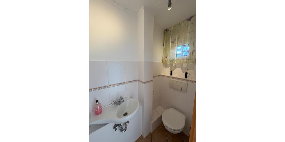 Reihenhaus Bad Schwartau - 5 Zimmer, 71 m&sup2;, 320.000&euro; | Angebot:26689576